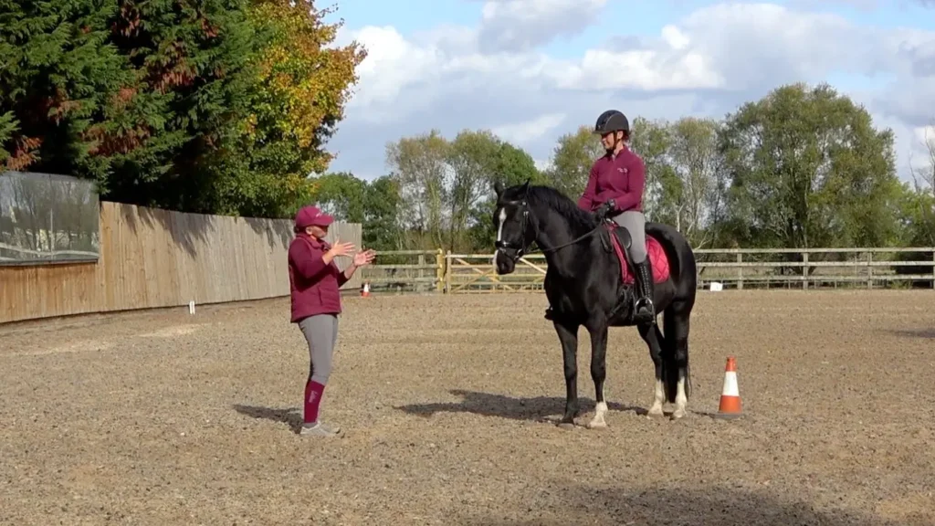 4yo Autumn thumb talk maz